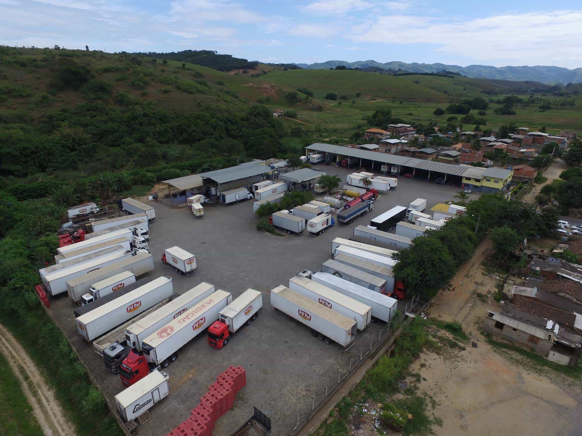 Operação logística de transporte rodoviário de cargas